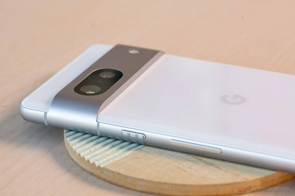 Google Pixel 7 1 - بهترین گوشی برای ادمین اینستاگرام - فروشگاه فولو